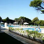 Parque De Campismo Orbitur Guincho Kemping 3*