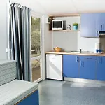 Parque De Campismo Orbitur Guincho Kemping 3*