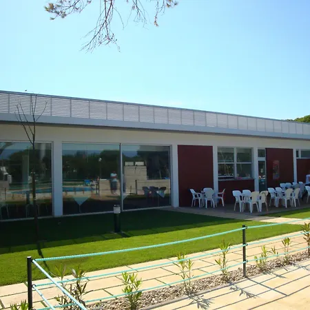 Parque De Campismo Orbitur Guincho Kemping Віавіа
